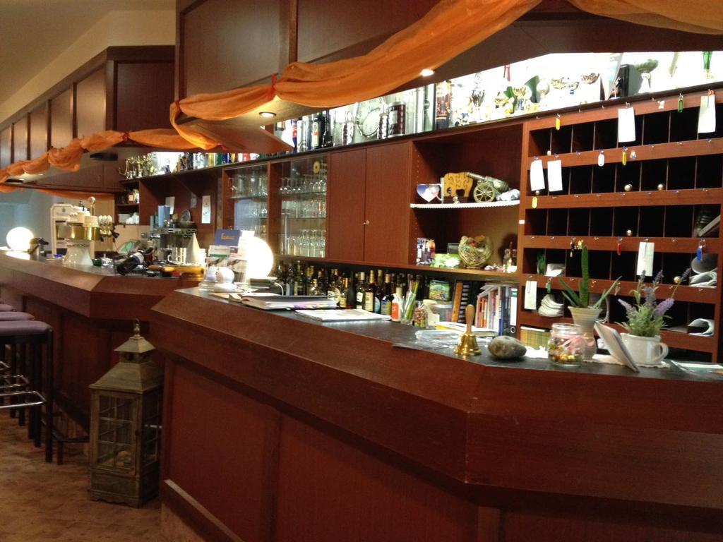 Landhotel Trampe Экстерьер фото